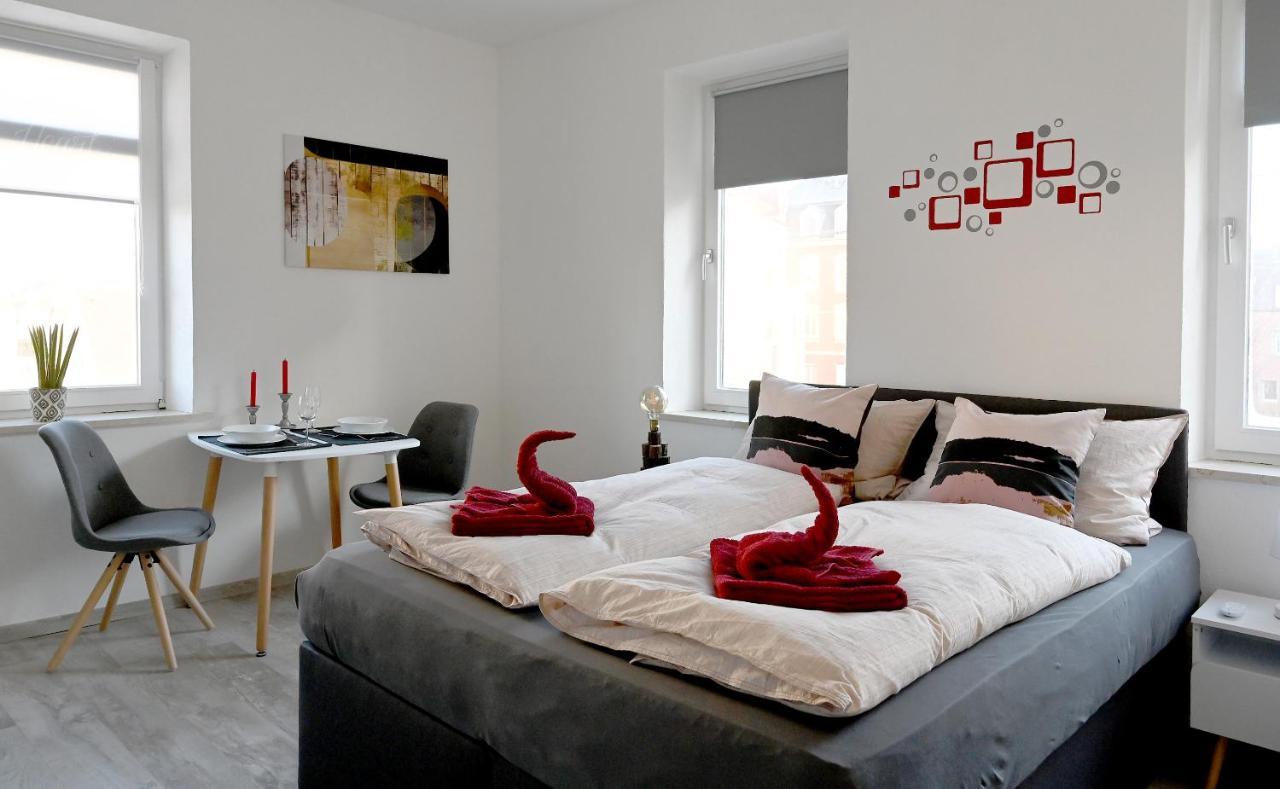 Gemuetliches Appartement Mit Netflix, Nespresso Und Boxspringbett Augsburg Exterior photo